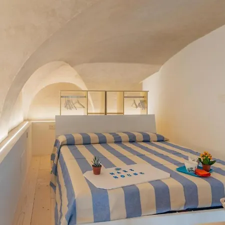 Mare Forza 9 - Scirocco Apartment Finale Ligure